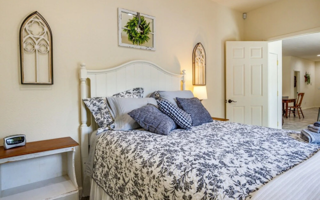 Charming Gravois Mills Escape w/ Private Backyard!
