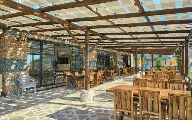 Simon Aqua Park Otel