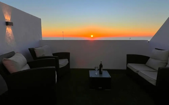 Sea View Bungalow with Communal Pool