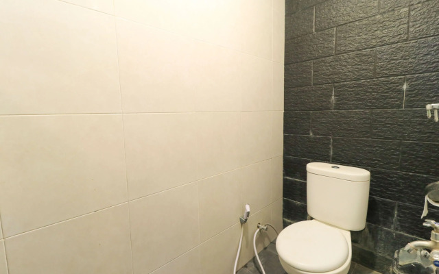 Halaman Depan Hostel