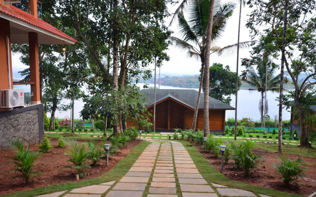 Room in Villa - Lakerose Wayanad Resort