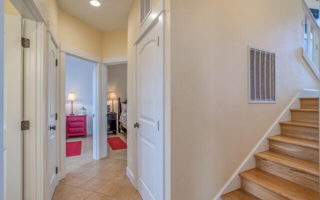 Baywood Shores Bed & Breakfast