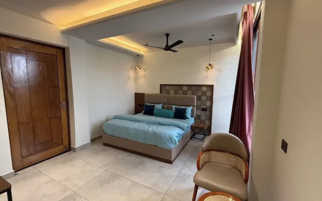 Yes Hotel By The Ganges