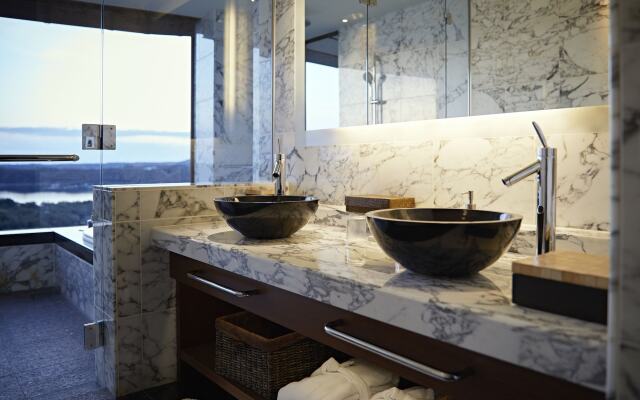 Shima Kanko Hotel The Bay Suites