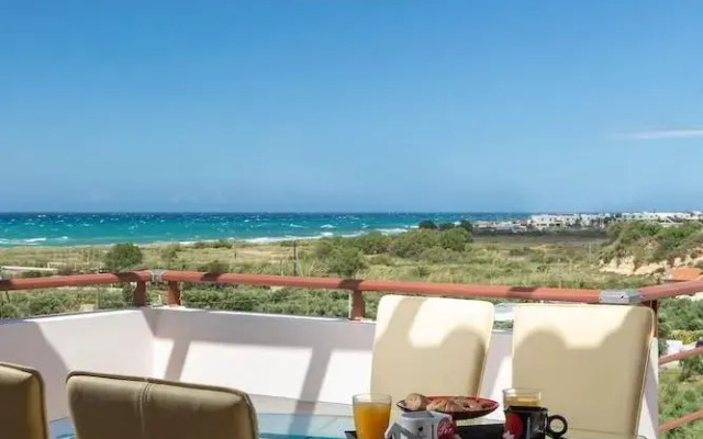 Apollo Seaview Apartment