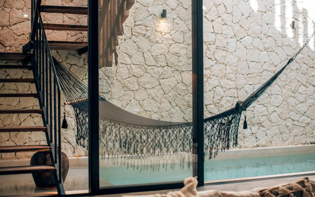 Round Villa Private Pool & Jungle rooftop 2A