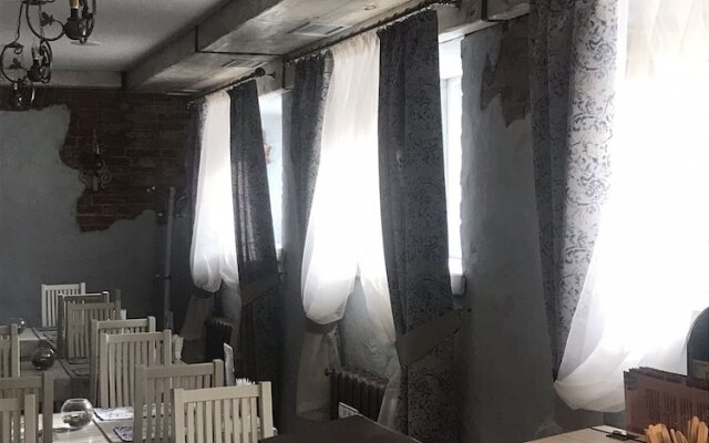 Отель «Центральный»