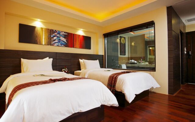 R-Mar Resort and Spa