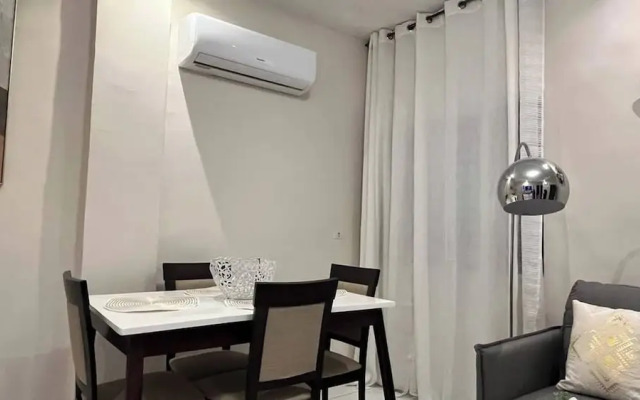 Luxury Two-room Apartment
