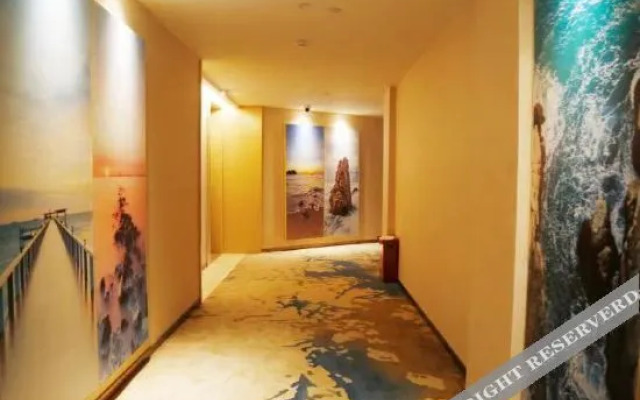 Vienna International Hotel (Chongqing Dazu Center)