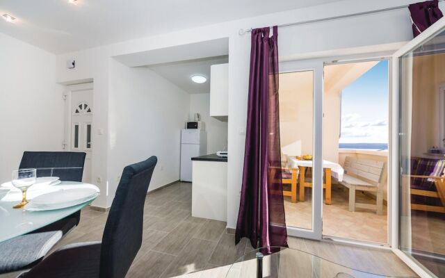 Awesome Apartment in Maslenica With 2 Bedrooms and Wifi