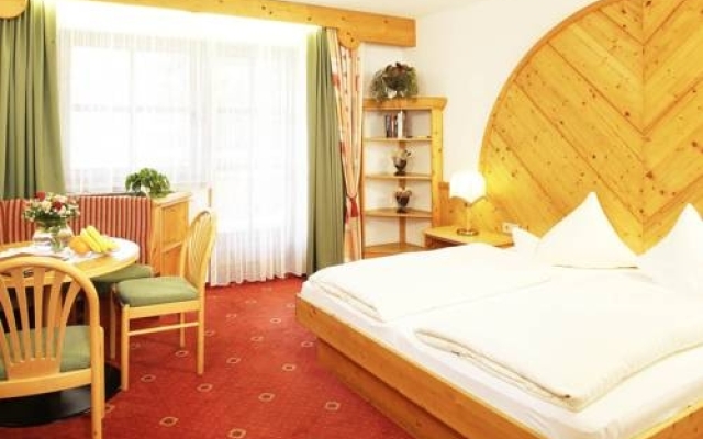Hotel Garni Granat