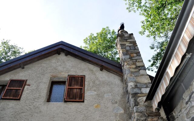 Typical, Romantic Tessiner Cottage