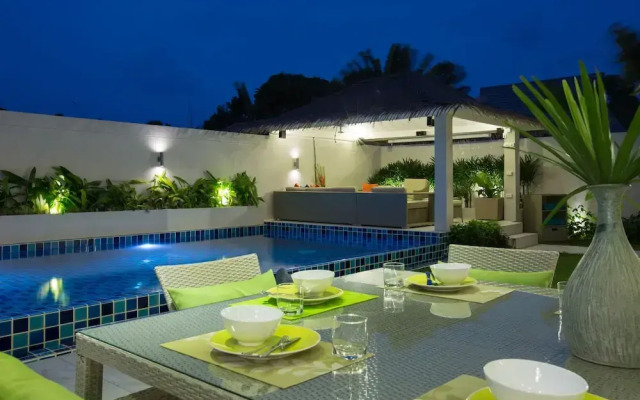 Beachside villa Mojito