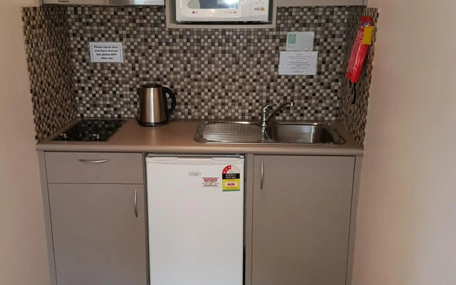 Adamsons Riverside Accommodation