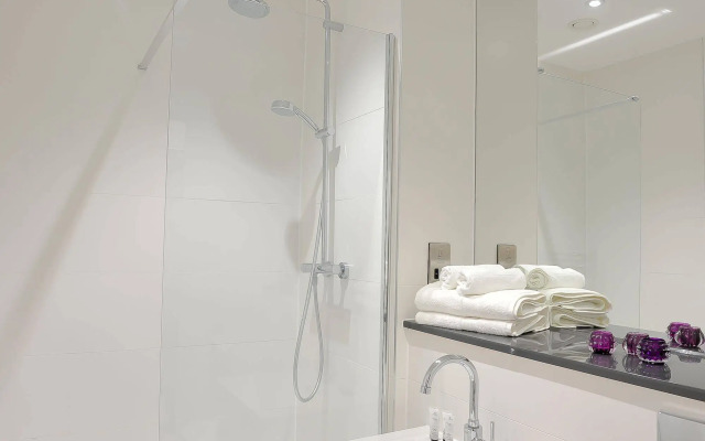 Select Serviced Accommodation - Garrard House