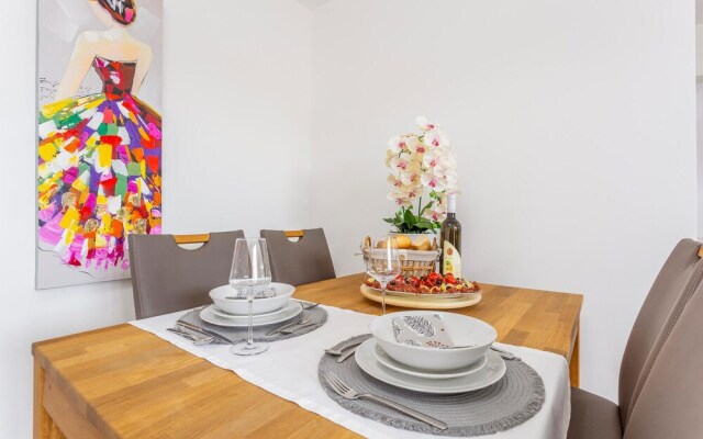 Amazing Apartment in Vantacici With Wifi and 1 Bedrooms