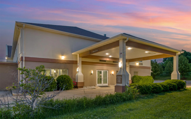 Best Western Teal Lake Inn