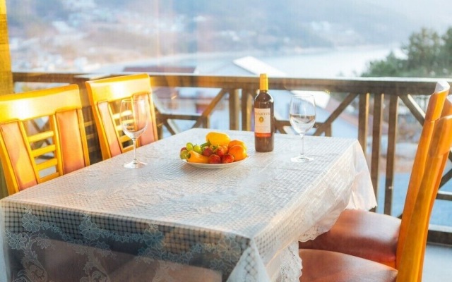 Jeongwon Beach Pension