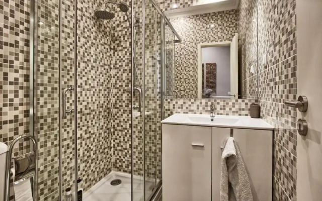 Angel's Chic Duplex
