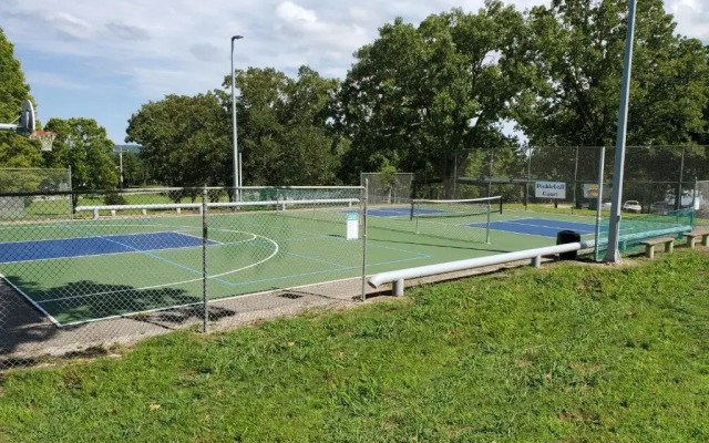 Port of Kimberling Marina & Resort