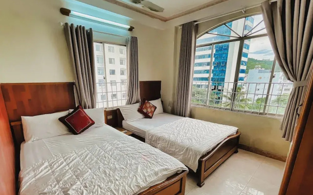 Quang Vinh 2 Hotel