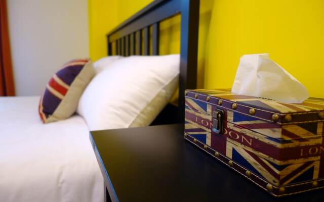 Green Field & Sunshine