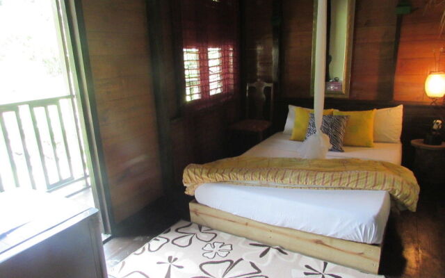 RafJam Bed and Breakfast