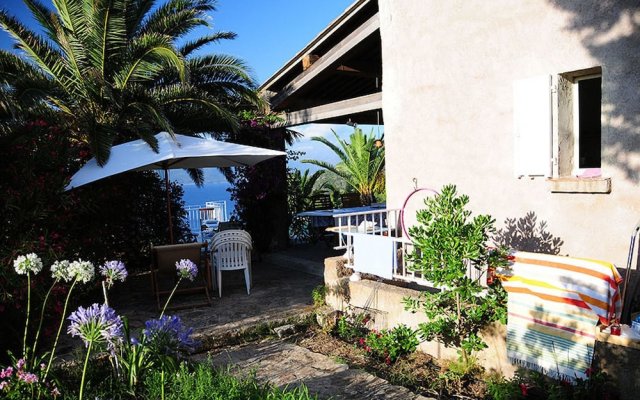 Villa With 4 Bedrooms in Belvedere Campomoro, With Wonderful sea View, Private Pool, Enclosed Garden - 500 m From the Beach