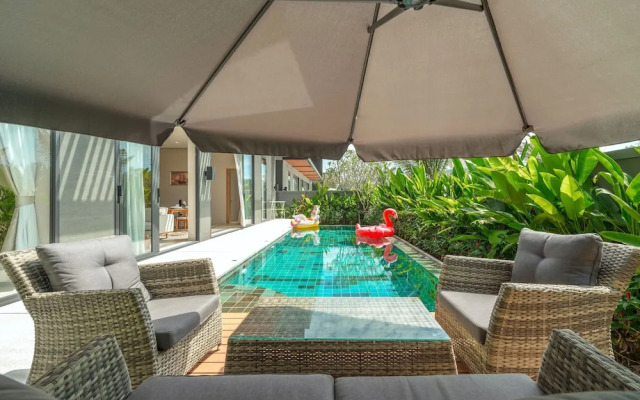 Modern 2-Level Pool Villa Long One A5