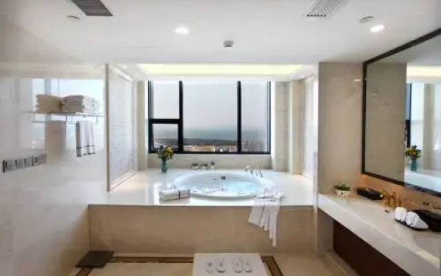 Longyue International Hotel