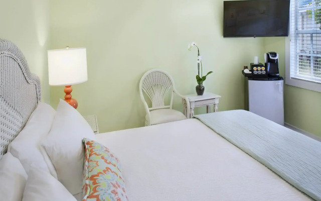 Westwinds Inn