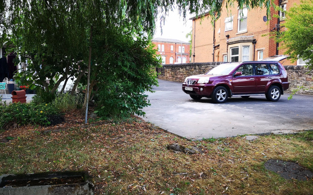 Chimneys Guest House