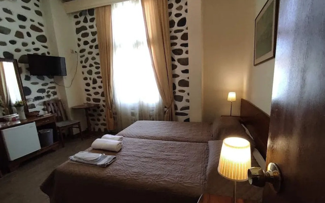 Porto Lesvos I