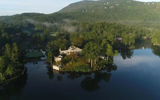 Greystone Inn