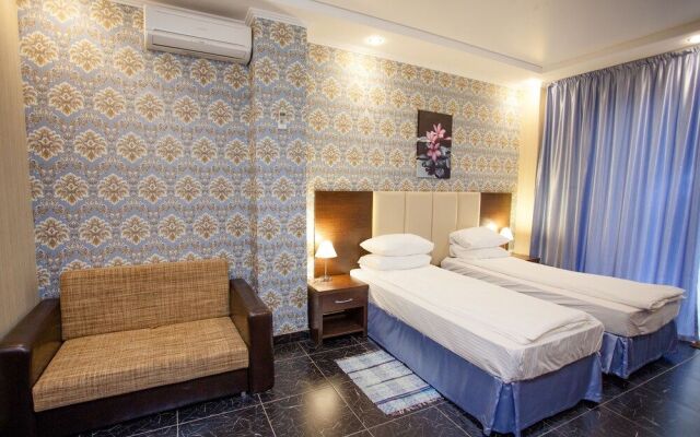 Alla-bay Hotel