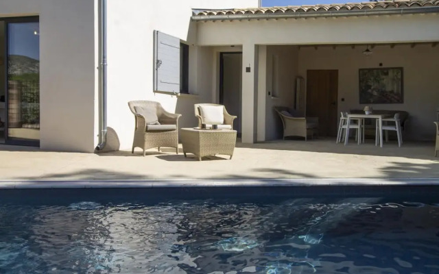 Villa Tica in Malauc ne