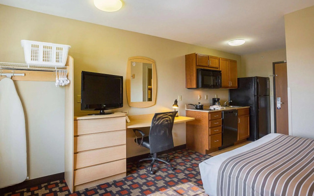 Suburban Studios Clarksville-Louisville North