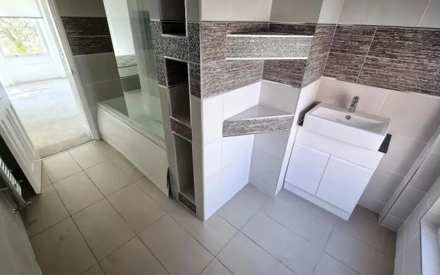 HU1 Triplex City Centre Gem sleeps 6 H7