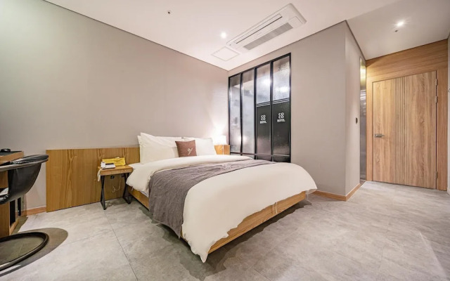 Coco Hotel