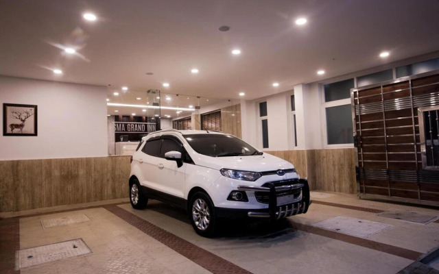Hotel SMA Grand Inn