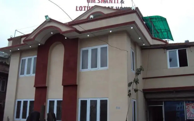 Om Shanti & Lotus Guest House