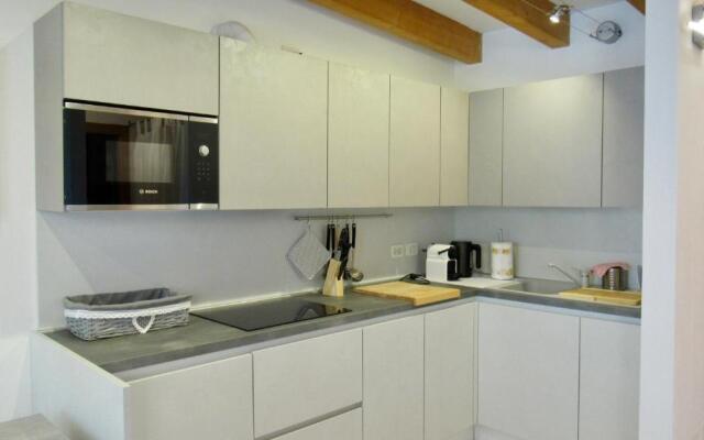 Silver Thermal Home