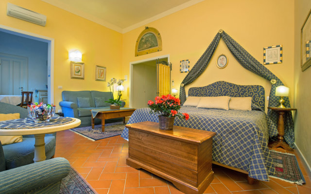 La Casa del Garbo - Luxury Rooms & Suite