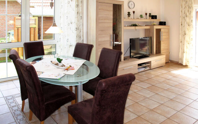 Holiday Home Ferienhaus Conny (TIM130)