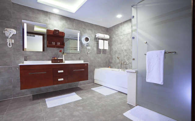 Pickalbatros White Beach Resort - Hurghada