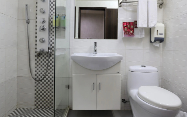 Talmud Hotel Gongyuan