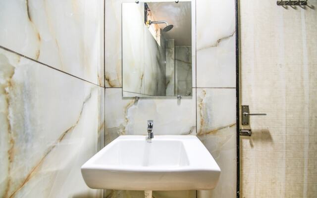 FabHotel Kiran Inn Tukoganj