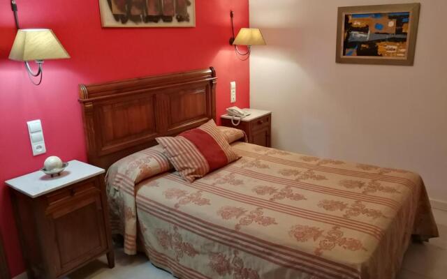 Maestre Hotel