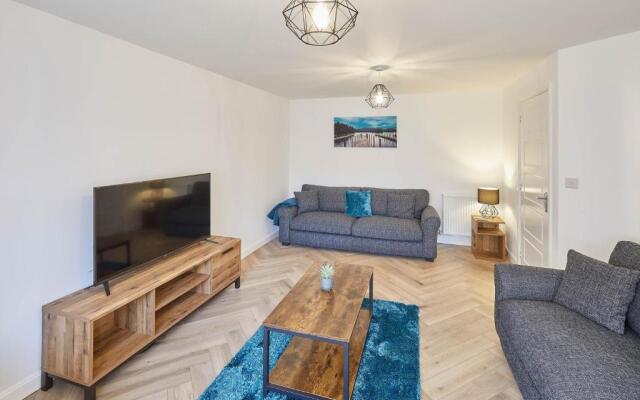 Host Stay Redsky House